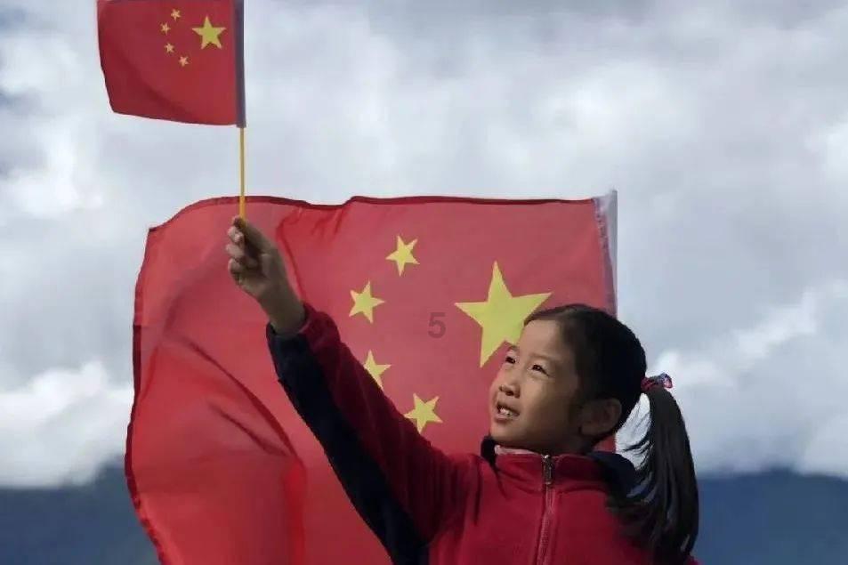 少小离家的礼部侍郎，“谪仙人”的酒鬼伯乐，贺知章见证整个盛唐